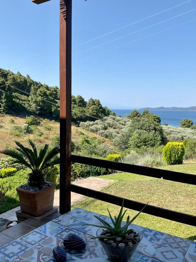 Villa Stonehouse & Casa Al Sole E Al Mare Nea Roda Exterior foto