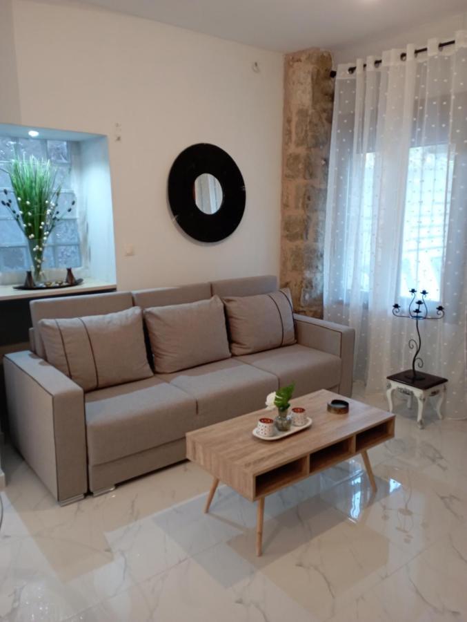 Villa Stonehouse & Casa Al Sole E Al Mare Nea Roda Exterior foto