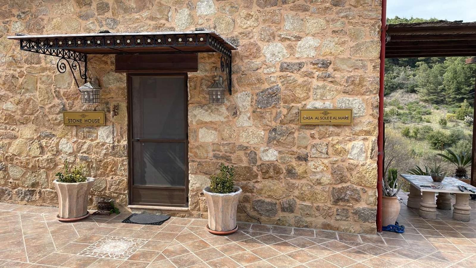 Villa Stonehouse & Casa Al Sole E Al Mare Nea Roda Exterior foto